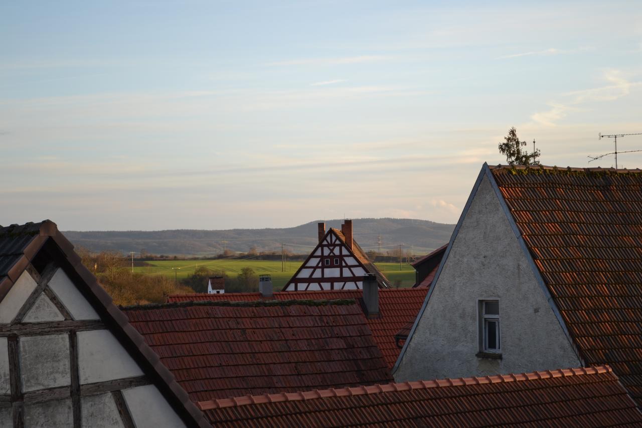 Hotel-Gasthof Rotes Ross Markt Einersheim Екстер'єр фото